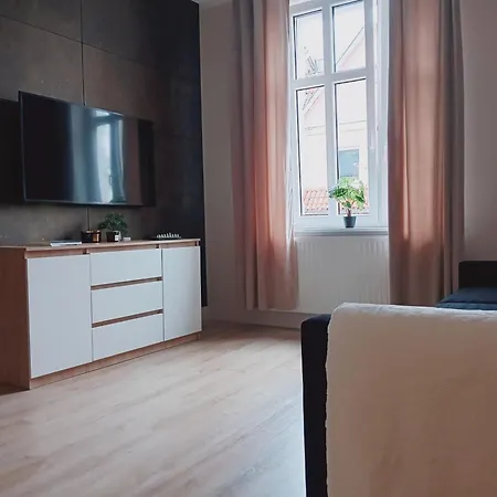 アパート Apartament W Centrum Biskupca *